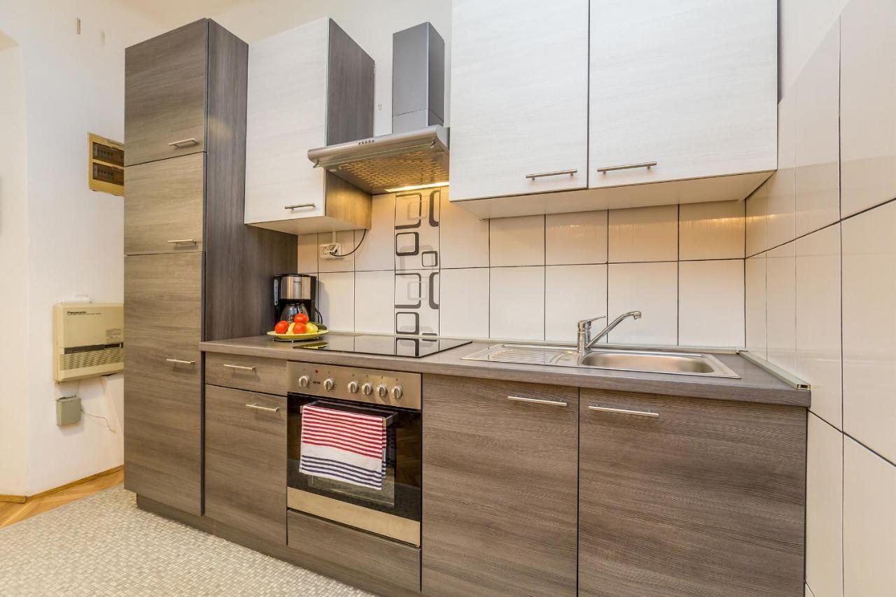 Apartment Juna Rijeka Buitenkant foto